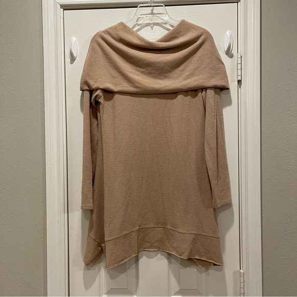 Soft Surroundings Sweater Women's Medium Cowl Neck Tan Tunic Off Shoulder Boho - Picture 2 of 10